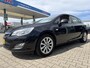 Opel Astra 1.4 Turbo Anniversary Edition Excecutive, navigatie, cruiseontrol, bluetooth, trekhaak, pdc, lichtmetalen velgen, top onderhouden !