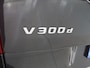 Mercedes-Benz V-klasse 300d | XL L3 | DC | AMG | EDITION | AIRMATIC | BURMESTER SOUND-SYSTEM | ALARM KLASSE 3 | 360° CAMERA | AFN. TREKHAAK 2500KG. | AMG | ELK. BEDIENBARE VOORSTOELEN | CERTIFIED