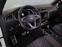 Volkswagen Tiguan 1.4 TSI eHybrid R-Line Business 245 pk Automaat (DSG) | Navigatie | Panoramadak | Trekhaak (wegklapbaar) | Parkeersensoren (Park assist) | Rondomzicht camera | Head-up display | Black Style pakket | R-Line |
