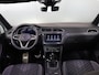 Volkswagen Tiguan 1.4 TSI eHybrid R-Line Business 245 pk Automaat (DSG) | Navigatie | Panoramadak | Trekhaak (wegklapbaar) | Parkeersensoren (Park assist) | Rondomzicht camera | Head-up display | Black Style pakket | R-Line |