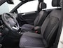 Volkswagen Tiguan 1.4 TSI eHybrid R-Line Business 245 pk Automaat (DSG) | Navigatie | Panoramadak | Trekhaak (wegklapbaar) | Parkeersensoren (Park assist) | Rondomzicht camera | Head-up display | Black Style pakket | R-Line |