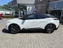 Toyota C-HR / C-HR+ EXECUTIVE AWD 77 kWh NIEUW & DIRECT LEVERBAAR!! PREMIUM PACK PANO-DAK BLIND-SPOT PARK-SENSOREN 360° CAMERA STOEL/STUURVERW WARMTEPOMP EL-ACHTERKLEP