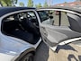 Toyota C-HR / C-HR+ EXECUTIVE AWD 77 kWh NIEUW & DIRECT LEVERBAAR!! PREMIUM PACK PANO-DAK BLIND-SPOT PARK-SENSOREN 360° CAMERA STOEL/STUURVERW WARMTEPOMP EL-ACHTERKLEP