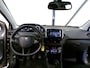 Peugeot 208 1.4 VTi 95PK Envy "Origineel NL!" Trekhaak Parkeersensoren Navigatie Bluetooth Cruise Climatronic Sport-stoelen Airco