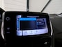 Peugeot 208 1.4 VTi 95PK Envy "Origineel NL!" Trekhaak Parkeersensoren Navigatie Bluetooth Cruise Climatronic Sport-stoelen Airco