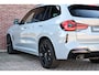 BMW X3 xDrive30e M-Sport Pano Trekh HUD E-zetels 360-cam Gesture