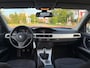 BMW 3-Serie Touring 318i Business Line AIRCO CRUISE NAVI PDC