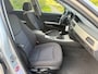 BMW 3-Serie Touring 318i Business Line AIRCO CRUISE NAVI PDC