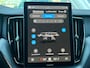 Volvo XC60 2.0 T8 Plug-in hybrid AWD NW MODEL Ultra Black Edition 455pk Luchtvering / Trekhaak / Head Up Display