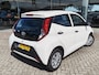 Toyota Aygo 1.0 VVT-i x-fun | NL Auto | Airco | Bluetooth | El. Raambediening |