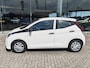 Toyota Aygo 1.0 VVT-i x-fun | NL Auto | Airco | Bluetooth | El. Raambediening |