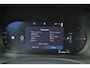 Volvo XC60 T6 Recharge AWD Ultra Black Edition - Luchtvering - Panorama/schuifdak - IntelliSafe Assist & Surround - 360º Camera - Harman/Kardon audio - Adaptieve LED koplampen - Verwarmde voorstoelen, stuur & achterbank - Parkeersensoren voor & achter - Elektr. bedienb. voorstoelen met geheugen - Head up display - Draadloze tel. lader - Extra getint glas - Inklapbare trekhaak - 21' LMV
