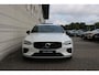 Volvo V60 T8 Plug-in hybrid AWD Plus Dark | Panoramadak | Trekhaak | Verwarmbare voorstoelen, achterbank en stuurwiel | Head-up display | 360 graden camera | Premium audio by Harman Kardon | Apple carplay/Android auto