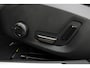 Volvo V60 T8 Plug-in hybrid AWD Plus Dark | Panoramadak | Trekhaak | Verwarmbare voorstoelen, achterbank en stuurwiel | Head-up display | 360 graden camera | Premium audio by Harman Kardon | Apple carplay/Android auto