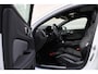 Volvo V60 T8 Plug-in hybrid AWD Plus Dark | Panoramadak | Trekhaak | Verwarmbare voorstoelen, achterbank en stuurwiel | Head-up display | 360 graden camera | Premium audio by Harman Kardon | Apple carplay/Android auto