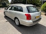 Toyota Avensis 1.8 VVTI LINEA TERRA / EXPORT / AIRCO / 5 DEURD / USB / NAP