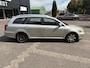 Toyota Avensis 1.8 VVTI LINEA TERRA / EXPORT / AIRCO / 5 DEURD / USB / NAP
