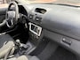 Toyota Avensis 1.8 VVTI LINEA TERRA / EXPORT / AIRCO / 5 DEURD / USB / NAP