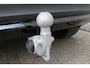 Volvo EX40 Single Motor Extended Range Plus 82 kWh | Trekhaak | Verwarmbare voorstoelen en stuurwiel | Premium audio by Harman Kardon | Keyless | Adaptieve cruise control Warmtepomp