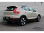 Volvo EX40 Single Motor Extended Range Plus 82 kWh | Trekhaak | Verwarmbare voorstoelen en stuurwiel | Premium audio by Harman Kardon | Keyless | Adaptieve cruise control Warmtepomp