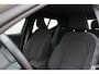 Volvo EX40 Single Motor Extended Range Plus 82 kWh | Trekhaak | Verwarmbare voorstoelen en stuurwiel | Premium audio by Harman Kardon | Keyless | Adaptieve cruise control Warmtepomp