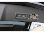 Volvo XC40 1.5 T5 Recharge Inscription Expression | Llichtmetalen Velgen 5-Spaaks 18" All-Season | Lederbekleden Stoelen | Trtekhaak | Elektrisch Glazen Panorama-Dak | Achteruitrijcamera | Extra Getint Glas | Electronic Climate Controle | Voorstoelen + Stuurwiel Verwarmd |Kkeyless entry/start |