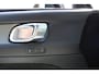 Volvo XC40 1.5 T5 Recharge Inscription Expression | Llichtmetalen Velgen 5-Spaaks 18" All-Season | Lederbekleden Stoelen | Trtekhaak | Elektrisch Glazen Panorama-Dak | Achteruitrijcamera | Extra Getint Glas | Electronic Climate Controle | Voorstoelen + Stuurwiel Verwarmd |Kkeyless entry/start |