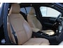 Volvo XC40 1.5 T5 Recharge Inscription Expression | Llichtmetalen Velgen 5-Spaaks 18" All-Season | Lederbekleden Stoelen | Trtekhaak | Elektrisch Glazen Panorama-Dak | Achteruitrijcamera | Extra Getint Glas | Electronic Climate Controle | Voorstoelen + Stuurwiel Verwarmd |Kkeyless entry/start |
