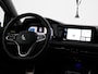 Volkswagen Golf 1.5 eTSI 130pk DSG R-Line · Apple/Android Car Play · P-Sensoren · Navigatie · Sfeerverlichting · 17 Inch · Garantie t/m 12-02-2028 of 100.000km