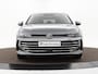 Volkswagen Passat Variant 1.5 eTSI 150pk DSG Elegance Business · Camera · Wegklapbare Trekhaak · Apple/Android Car Play · Dodehoeksensoren · P-Sensoren · 17'' Inch · Garantie t/m 18-06-2028 of 100.000