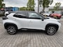 Toyota Yaris Cross 1.5 HYBRID 130 GR-SPORT HEAD-UP JBL-AUDIO 18'' LM-VELGEN PARK-SENSOREN BLIND SPOT KEYLESS NAVI APPLE/ANDROID CLIMA AD-CRUISE LED
