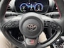 Toyota Yaris Cross 1.5 HYBRID 130 GR-SPORT HEAD-UP JBL-AUDIO 18'' LM-VELGEN PARK-SENSOREN BLIND SPOT KEYLESS NAVI APPLE/ANDROID CLIMA AD-CRUISE LED