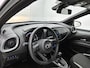 Toyota Aygo X 1.0 VVT-i S-CVT Pulse + | BTW Voertuig | Parkeersensoren voor+achter | Keyless Entry/Start | Climate Control | Cruise Control Adaptive | achteruitrijcamera | Apple CarPlay/Android Auto |