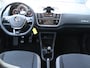 Volkswagen Up! 1.0 75 pk BMT cross up! | Cruise Control | Climate control | PDC | Stoelverwarming | Bluetooth |