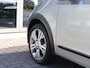 Volkswagen Up! 1.0 75 pk BMT cross up! | Cruise Control | Climate control | PDC | Stoelverwarming | Bluetooth |