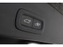 Volvo XC40 T4 Recharge R-Design | Elektrisch glazen panorama-dak | Achteruitrijcamera | Dodehoek detectie met correctie | Voorstoelen & stuurwiel verwarmd | Pilot Assist & Adaptive Cruise Control | Apple Carplay & Android Auto | Elektrisch bedienbare achterklep | Keyless Entry & Start | Rijstrooksensor met correctie |