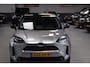 Toyota Yaris 1.5 Hybrid Executive Bi-Tone Hud Navi|Panoramadak|Garantie|Dealer Onderhouden