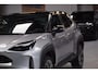 Toyota Yaris 1.5 Hybrid Executive Bi-Tone Hud Navi|Panoramadak|Garantie|Dealer Onderhouden