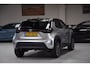 Toyota Yaris 1.5 Hybrid Executive Bi-Tone Hud Navi|Panoramadak|Garantie|Dealer Onderhouden
