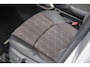 Toyota Yaris 1.5 Hybrid Executive Bi-Tone Hud Navi|Panoramadak|Garantie|Dealer Onderhouden