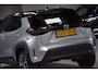 Toyota Yaris 1.5 Hybrid Executive Bi-Tone Hud Navi|Panoramadak|Garantie|Dealer Onderhouden
