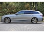 BMW 3-Serie Touring 320i M-Sport | Pano | HUD | ACC | 360 | 19" | Elektr. trekhaak | Alarm kl.3 | Keyless | Hifi | Etc.