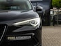 Alfa Romeo Stelvio 2.0 T Q4 Luxury|1e Eig|Carplay|Camera|Keyless
