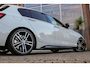 BMW 1-Serie 120i Edition M Sport Shadow High Executive | 2e eigenaar | Driving Assistant | Schuif-/kanteldak | Camera | Harman Kardon | Keyless entry | LED | M sport remmen | PDC