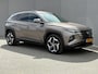 Hyundai Tucson 1.6 T-GDI PHEV Comfort Smart 4WD / Adaptief Cruise Control / Navigatie / Achteruitrijcamera / Apple Carplay & Android Auto / Stoel & Stuurverwarming / 19" LM Velgen / Elektrische Achterklep /