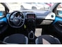 Toyota Aygo X X-FIRST 5-DEURS LMV APPLE/ANDROID PRIVACY-GLASS LED AIRCO CAMERA BLUETOOTH DEALER-ONDERHOUDEN NL-AUTO