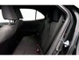 Toyota Yaris Cross 1.5 Hybrid 130 Team D Dealer Onderh. / Camera / Smartphone integratie / Stoel- en stuur verwarming / Keyless Entry / LED