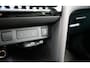 Toyota Yaris Cross 1.5 Hybrid 130 Team D Dealer Onderh. / Camera / Smartphone integratie / Stoel- en stuur verwarming / Keyless Entry / LED