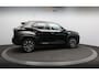 Toyota Yaris Cross 1.5 Hybrid 130 Team D Dealer Onderh. / Camera / Smartphone integratie / Stoel- en stuur verwarming / Keyless Entry / LED
