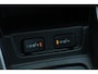 Suzuki Vitara 1.4 Boosterjet Select Smart Hybrid | 130PK | Automaat | Adapt. Cruise | Camera | Stoelverwarming | LED Suzuki Vitara 1.4 Boosterjet Select Smart Hybrid 131 PK met 1.4 viercilinder, automatische transmissie, adaptieve cruise control, achteruitrijcamera, stoelverwarming, LED-verlichting, 17-inch